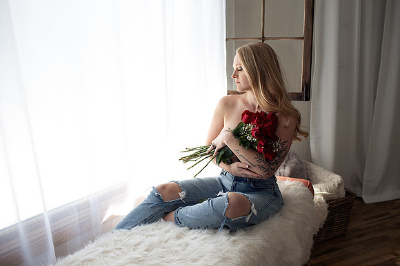 Boudoir by MJCollins Photography Studio
